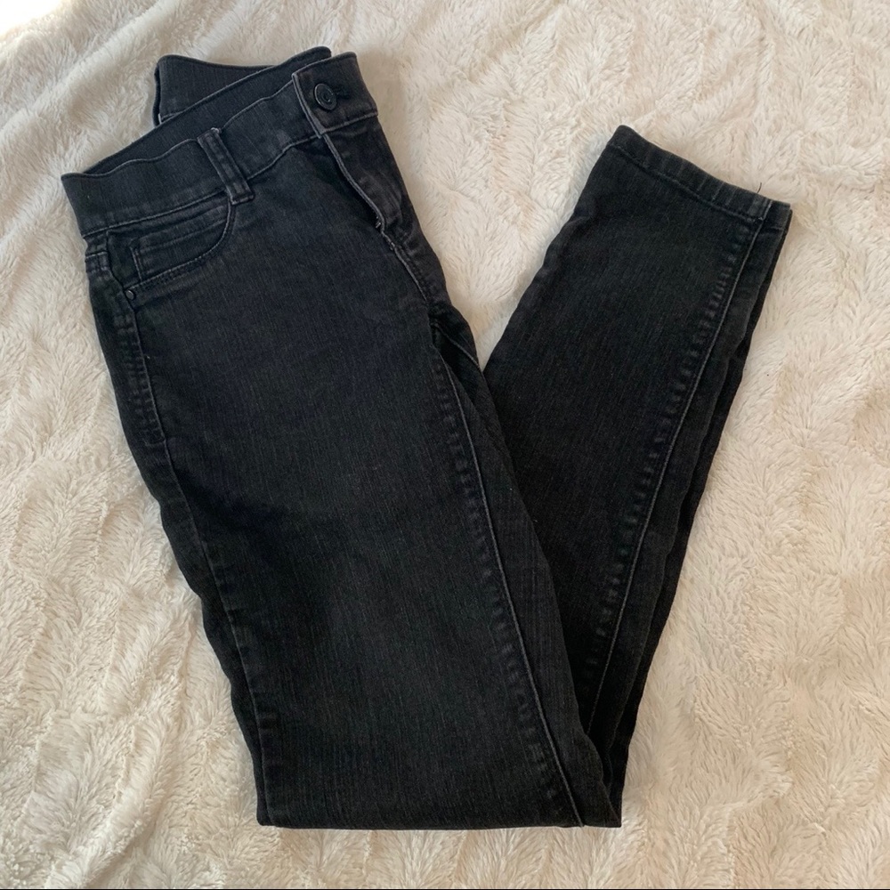 ⭐️white house black market skinny leg jeans⭐️